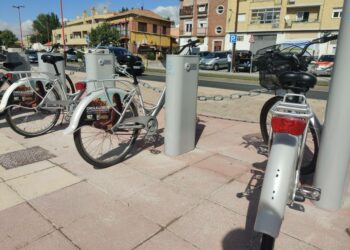 Cuatro nuevas bases amplían el servicio de alquiler de bicicletas