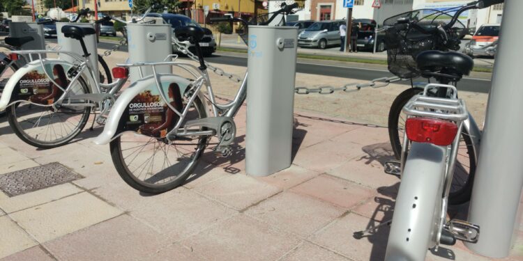 Cuatro nuevas bases amplían el servicio de alquiler de bicicletas