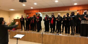 El tradicional concierto del Coro Monteverdi da el pistoletazo de salida a la programación navideña