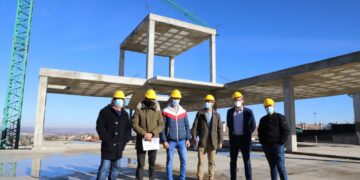 Concluye la primera fase del edificio multiusos de Peñasolana, que se hará realidad en la primavera de 2023