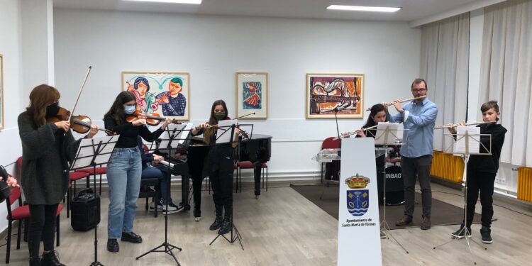 Los alumnos de la Escuela Municipal de Música y Danza darán la bienvenida a la Navidad en el municipio