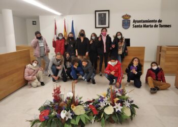 El pleno de Infancia y el taller de copos de nieve concluyen las actividades del trimestre de ‘Ciudad Amiga de la Infancia’