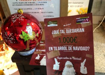 La Asociación de Empresarios vuelve a regalar 1.000 euros por comprar en el comercio local esta Navidad