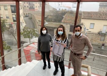 El mercadillo navideño y el concierto de villancicos inaugurarán la Navidad en Villamayor el viernes 17