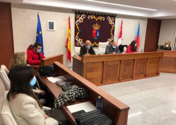 El equipo de Gobierno aprueba un presupuesto «realista y de continuidad» por 5,1 millones para el próximo año