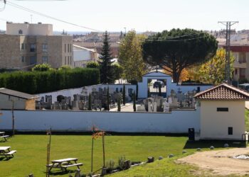 Comienza la ampliación del cementerio con nuevos nichos y un columbario