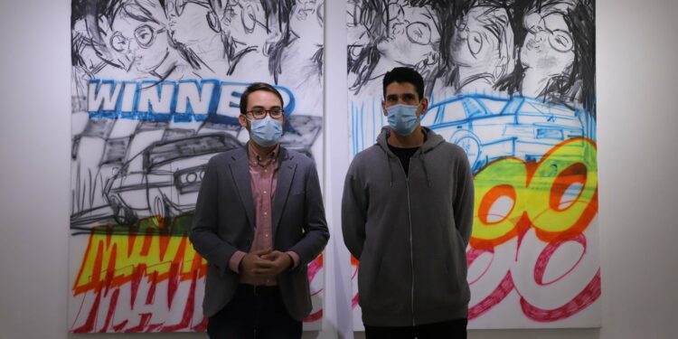 Álvaro Perote presenta su expo ‘Coches, coches y ante todo coches’