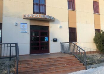 La Junta da el visto bueno al proyecto de remodelación del consultorio médico para recibir a la nueva enfermera