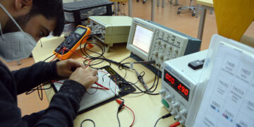 Un 89,4 % de los titulados en la Upsa acceden al mercado laboral en un plazo de 1 a 3 años