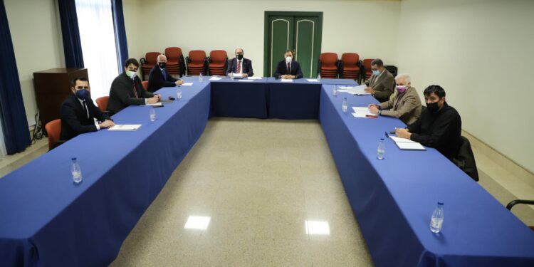 Ayuntamiento, sindicatos y empresarios valoran los presupuestos de 2022