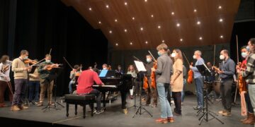 Puesta de largo de la Orquesta Clásica para conmemorar el XX aniversario de Salamanca como ‘Ciudad Europea de la Cultura’
