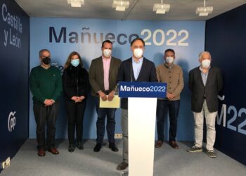 El PP dará a conocer sus propuestas en una campaña de calle «en positivo y centrada en las personas»