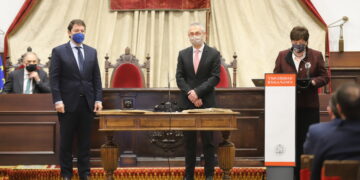 Rivero afronta su segundo mandato con la captación de fondos europeos, la investigación, la digitalización y el compromiso social como prioridades