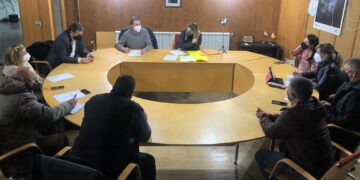 El Ayuntamiento aprueba la cesión definitiva de la parcela municipal a la Junta para que haga realidad el nuevo colegio