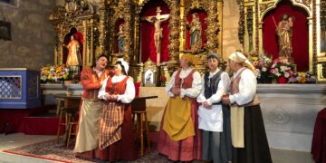 El teatro homenaje a Antonio de Nebrija pone el broche de oro a las fiestas de San Vicente