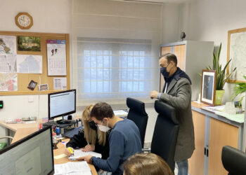 Los municipios agilizan el sorteo de los miembros que compondrán las mesas electorales del 13F