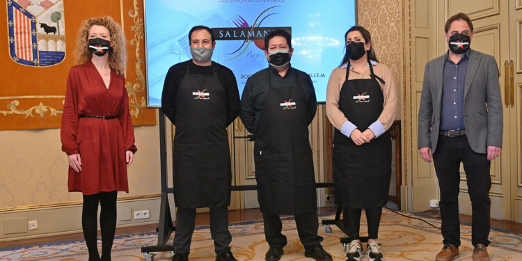 Reconocimiento al trío de ases de la gastronomía salmantina