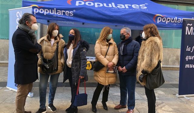 La creación del asistente de mayores y dependientes, el cheque bebé, la ampliación de madrugadores y el bono concilia, medidas del PP en el ámbito de los Servicios Sociales