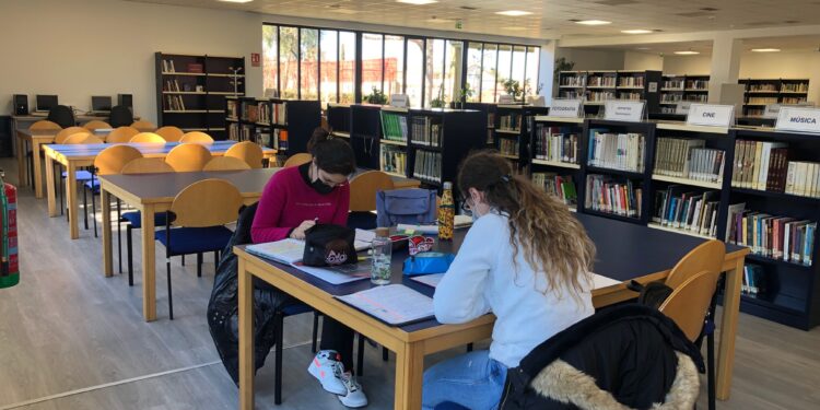 La nueva Biblioteca Municipal ‘Antonio de Nebrija’ abre sus puertas