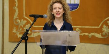 Aumento del 10% en la atención a las personas dependientes para alcanzar los 5.000 usuarios y un presupuesto de 5,5 millones