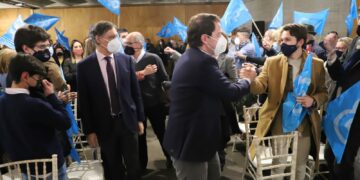 Fernández Mañueco: «Hay que ir a votar para evitar el hachazo en los impuestos y mantener los servicios públicos de calidad, las políticas de familia y mimar a los autónomos, al campo y a los agricultores»