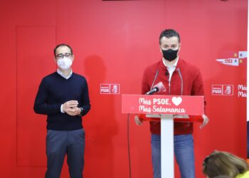 Héctor Gómez: «La gestión del Partido Popular está haciendo que Castilla y León pierda competitividad, oportunidades para los jóvenes y desarrollo socioeconómico»