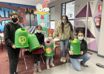 El Centro Joven entrega los premios del concurso ‘Busca a Pollo por Carbajosa’