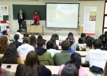 Jornada de voluntariado organizada por la Facultad de Economía de la Universidad