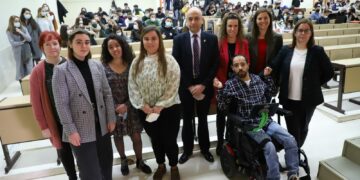 Jornada de voluntariado organizada por la Facultad de Economía de la Universidad