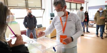 Manuel Hernández: «Esperemos que Ciudadanos vuelva a ser decisivo para Castilla y León»