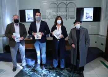 Una veintena de poetas nacionales e internacionales protagonizan el número 66 de la revista ‘Los Papeles del Martes’, con ilustraciones personalizadas de Andrés Alén