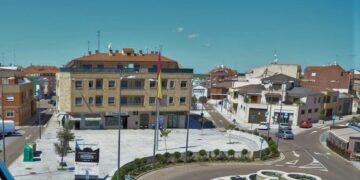 Medio centenar de establecimientos locales participan en la campaña municipal de San Valentín ‘Comercio con Corazón’