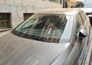 Salamanca amanece cubierta de polvo por las partículas en suspensión que llegan de África