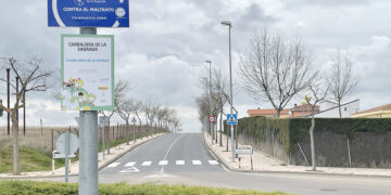 Carbajosa ratifica su compromiso como ‘Municipio Contra el Maltrato Tolerancia Cero’ con la instalación de señales en los accesos al municipio