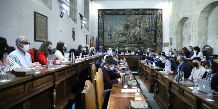 El Consejo de Gobierno fija el comienzo de curso para el día 7 de septiembre