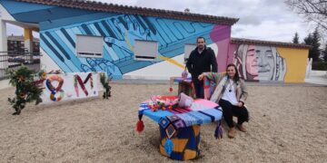 Homenaje a la mujer y las tradiciones con la expo ‘Coser con ganchillo. Un legado de nuestros mayores’