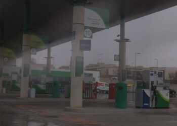 La Confederación de Empresarios denuncia la repercusión que tendrá en las gasolineras el adelanto de los 20 céntimos bonificados por el Gobierno