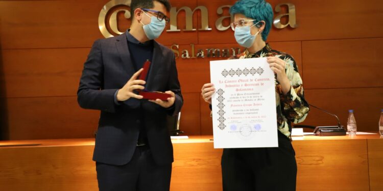 Salamanca se une al renococimiento, a título póstumo, a Francisco Crespo