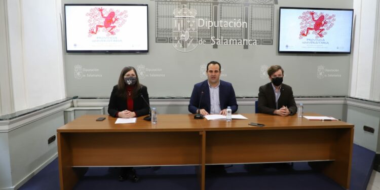 El programa ‘Provincia Universitaria’ llegará a 80 municipios a través de un centenar de profesores que impartirán 192 charlas hasta mayo