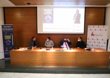 Técnicas neuronales para conocer los perfiles gastronómicos de los consumidores