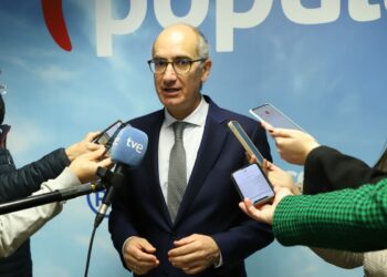 El PP de Salamanca celebra la jornada electoral para mostrar su apoyo a Nuñez Feijóo