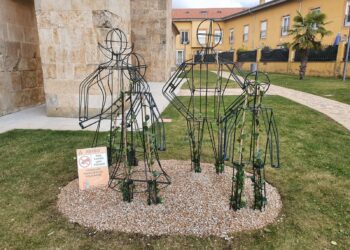 La decoración de las zonas verdes con figuras metálicas creará una ruta de atracción turística para el municipio