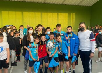 Éxito de participación en el I Torneo de Fútbol Sala intercentros juveniles de Monterrubio y Villares
