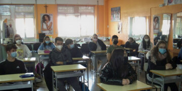 Vuelven a las aulas las charlas para prevenir el suicidio juvenil