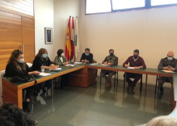 El pleno conoce la dimisión del edil de Cs y aprueba una inversión de 85.000 euros para la renovación de redes en la calle San Juan y la instalación de un descalcificador en Los Páramos