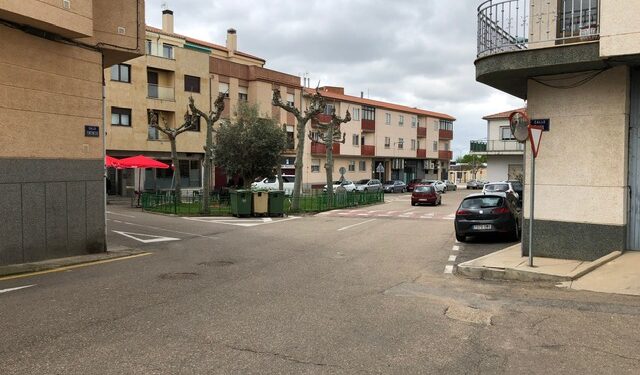 Luz verde a la reforma de los viales del casco antiguo y del edificio para cafetería y piscinas municipales por valor de 2,4 millones