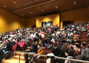 El concierto de música tradicional de Folk on Crest pondrá el broche de oro al programa cultural ‘VillareScénicos’ de este trimestre