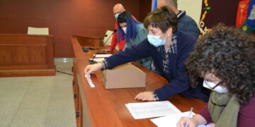 Los primeros adjudicatarios ya pueden disfrutar de los cuarenta huertos urbanos ecológicos