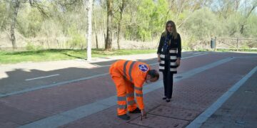 Las obras en el pozo de la calle Nueva acabarán con los problemas en la red de aguas residuales