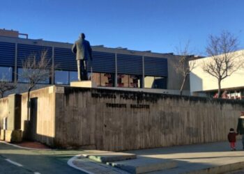 La programación cultural de las bibliotecas municipales se extiende a los barrios de la ciudad